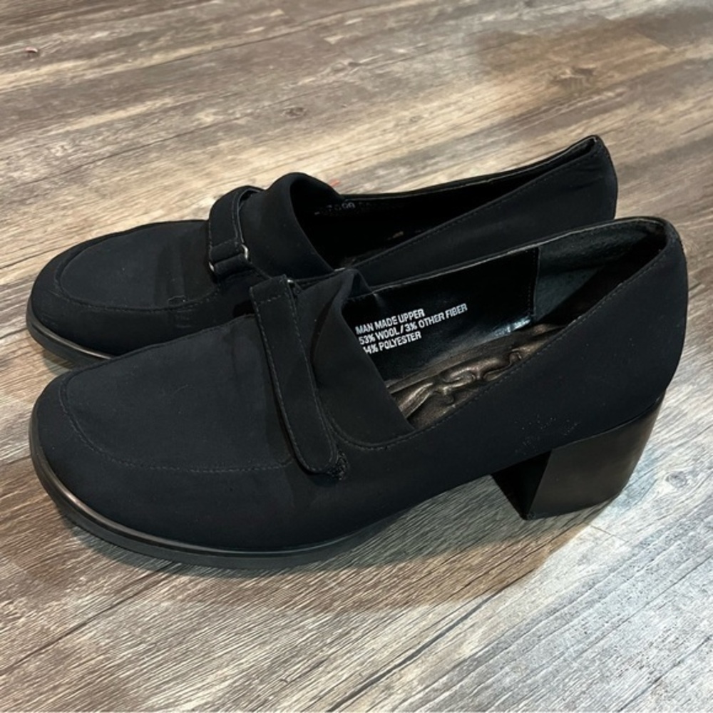 Vintage made in Brazil Chunky black heeled slip on mules wool upper size 9